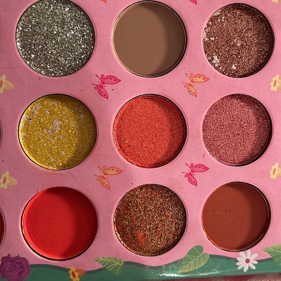 🎈SALE🎈🎀#51.MAKEUP XXL63-COLOR EYESHADOW PALETTE🎀 - Picture 8 of 10